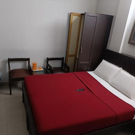 Sun City Madras Buitenkant foto