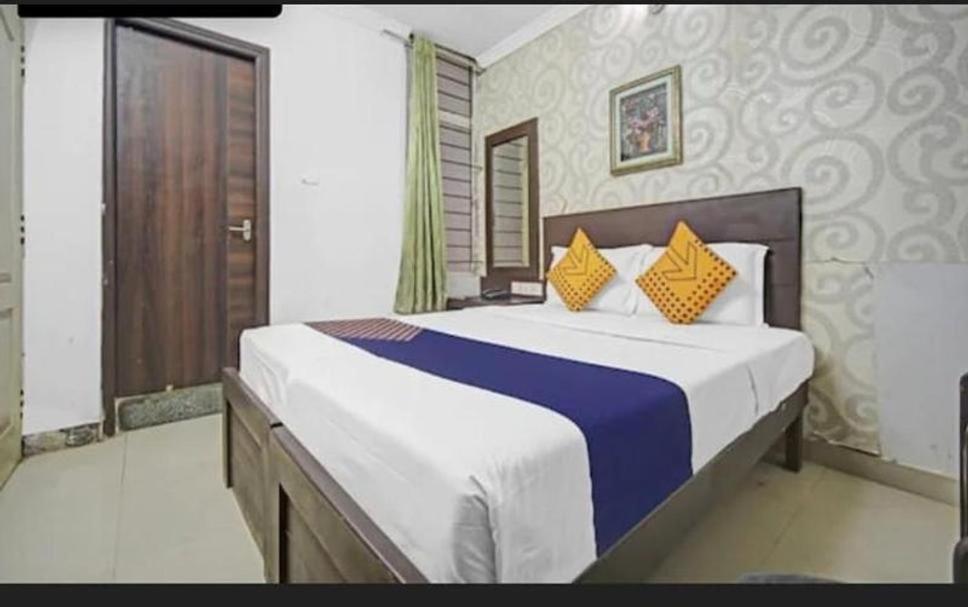 Sun City Madras Buitenkant foto